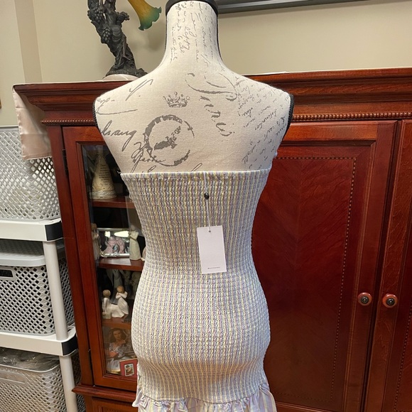 💜 Adorable Smocked Lovers and Friends Dress💜 - Picture 2 of 6